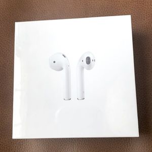 Brand new never opened AIR PODS 🍏